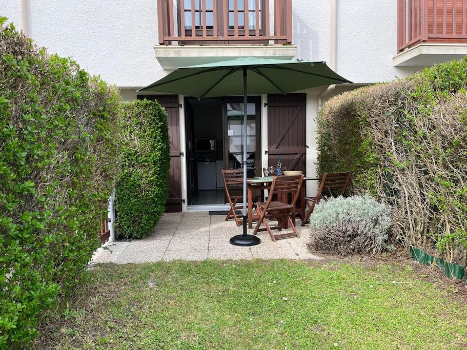 Le Refuge Marin Appartement Courseulles-sur-Mer Buitenkant foto